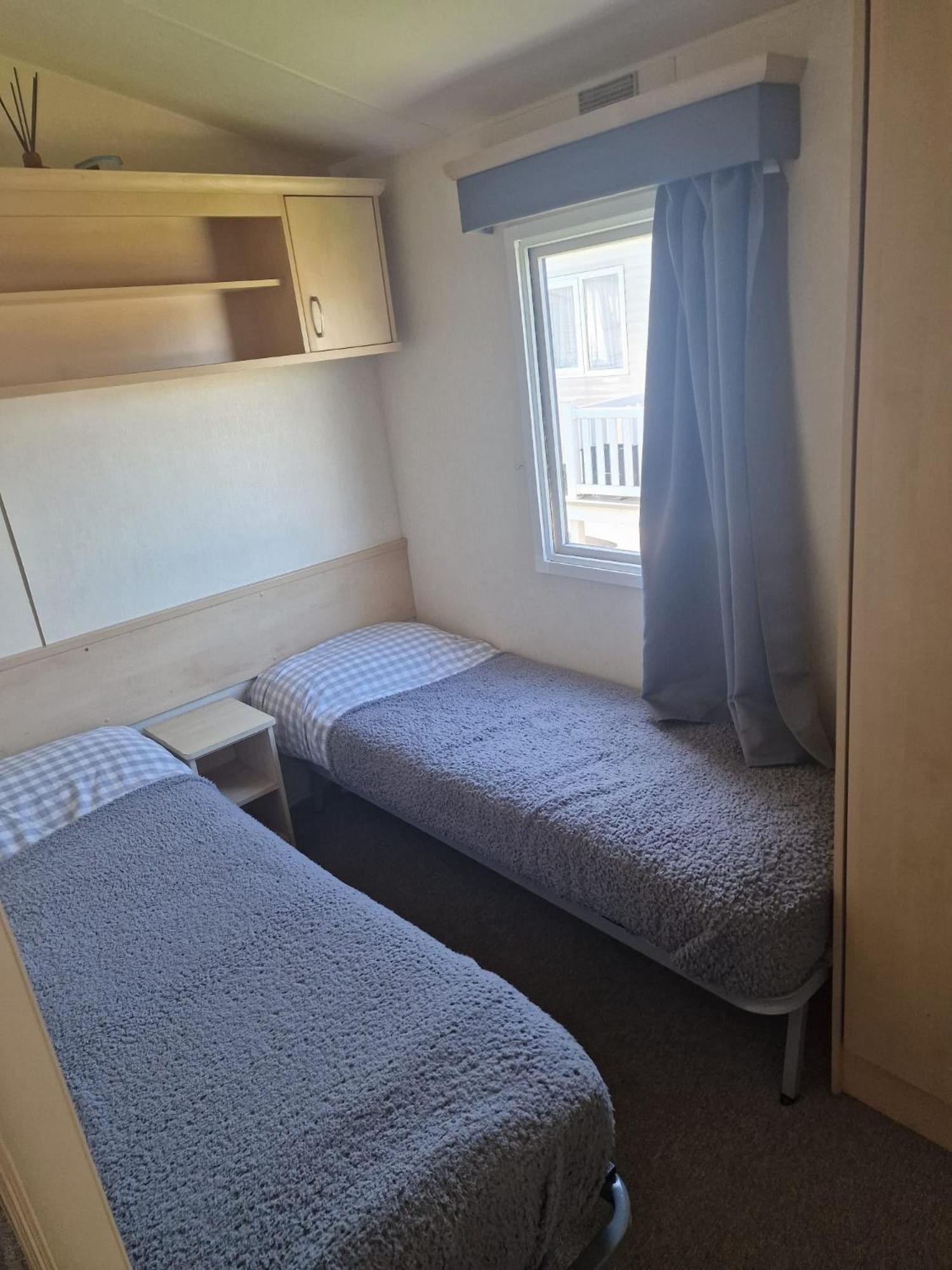 6 Berth Seawick Caravan Park, St Osyth Колчестер Экстерьер фото
